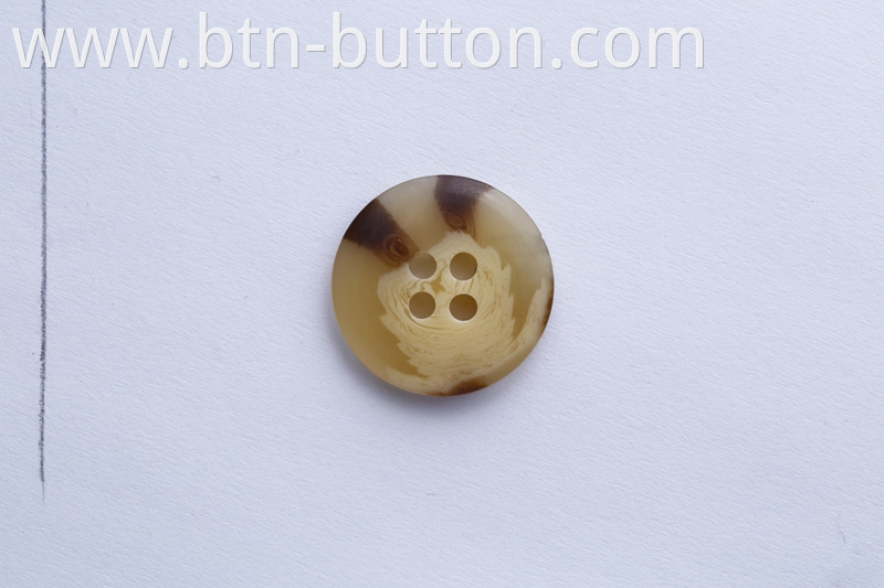 Imitation horn resin buttons for suits